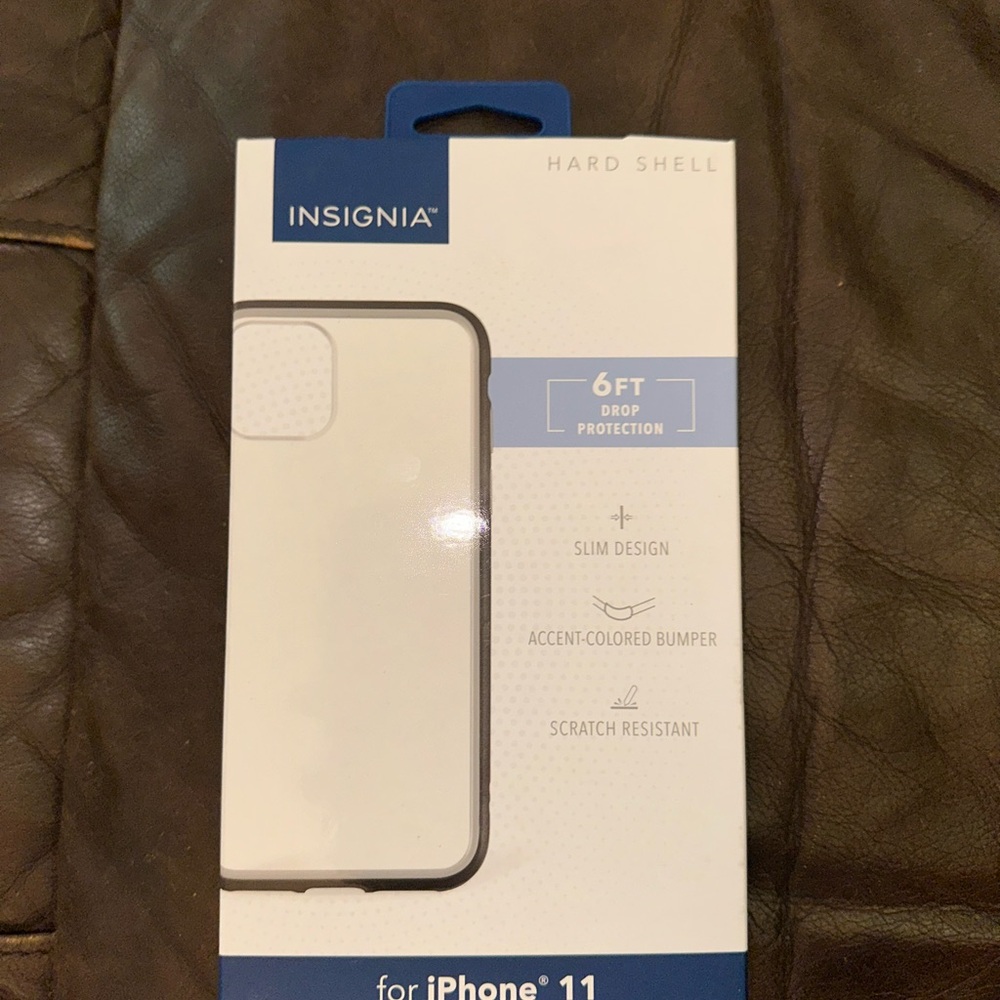 Insignia Hard Shell Case for iPhone 11 - Clear